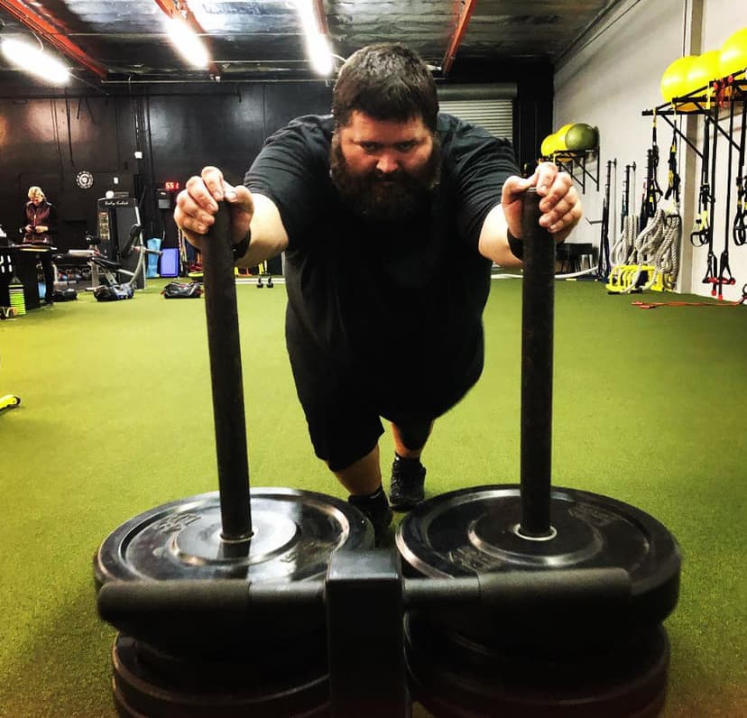 It's absolutely a privilege to be able to do something I love ❤️
Part of @brentwood84's 5am leg workout! We have one of my favorites, heavy sled push and in his case extra heavy!!!